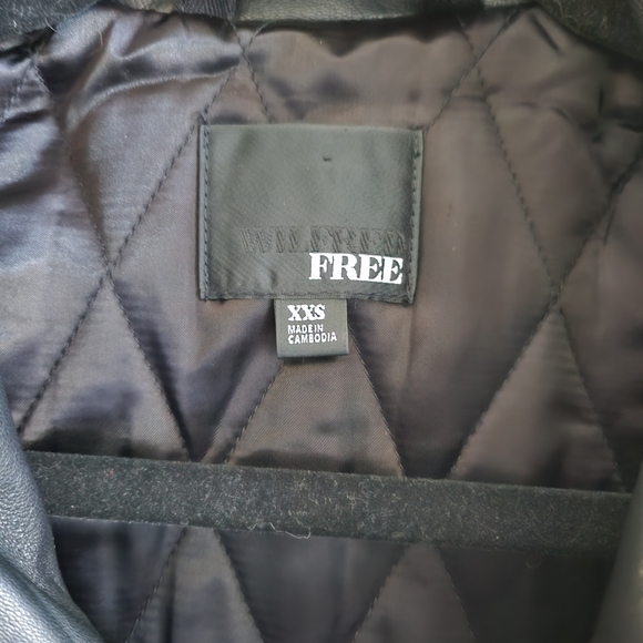 Aritzia Wilfred Free Fei XXS jacket, wool cashmere blend lamb leather - Picture 3 of 11